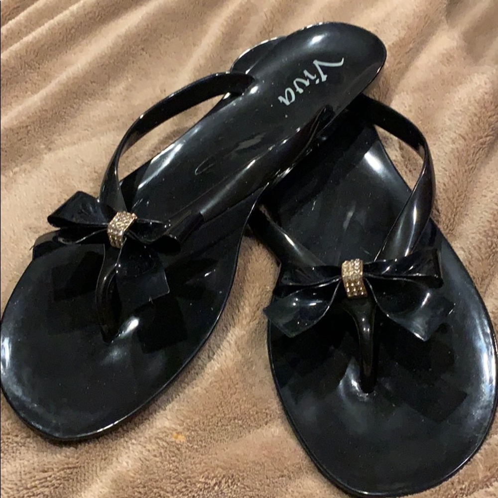 Black bow jelly flip flops. BNWOB. SIZE 10